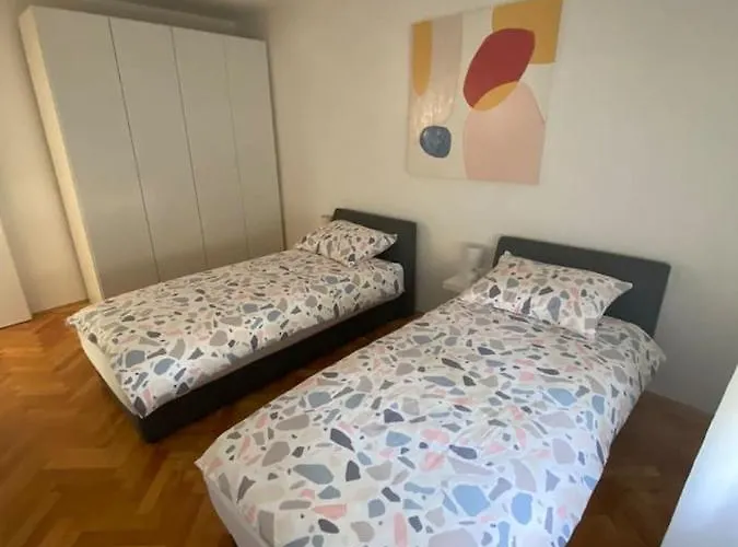 Apartman Eni リエカ