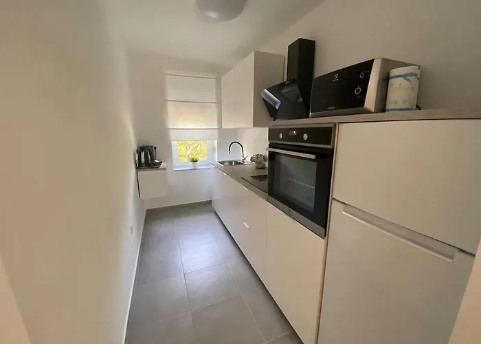 Apartman Eni * リエカ