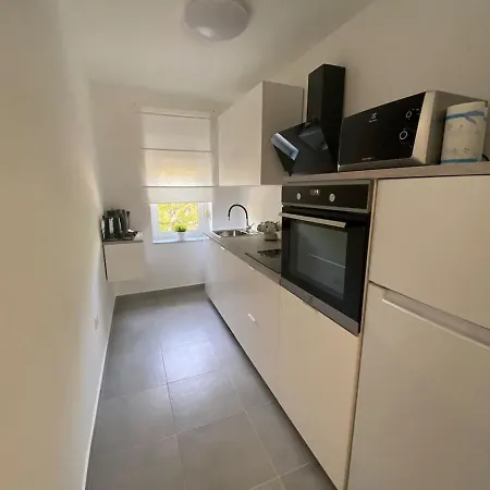 Apartman Eni * רייקה